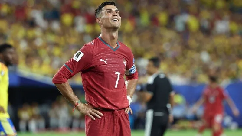 Ronaldo ca ngợi lối chơi của Tây Ban Nha